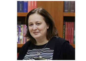 克拉拉(Zombori Klara)