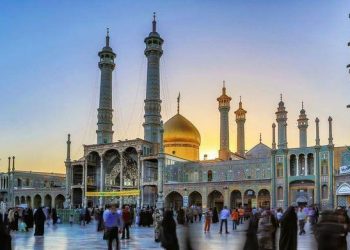 伊朗举办第29届国家图书周