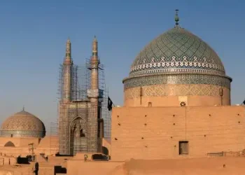 伊朗诗集《春园》中文译本获伊朗国际图书奖