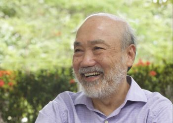 散文欣赏——林高（新加坡）：《童年又回首》