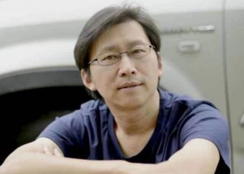 诗歌欣赏——李元胜：《山中》《对湖》