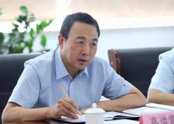 散文欣赏——高洪雷：《永远的敦煌》