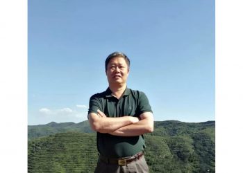 散文欣赏——李青松：《汕尾之尾》