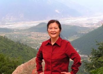 散文欣赏——马丽华：《渴望苦难》