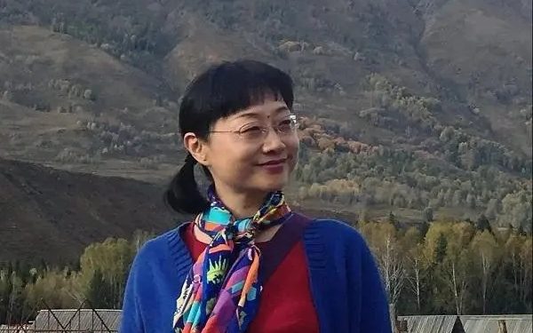 散文欣赏——贾志红：《美丽的名字》