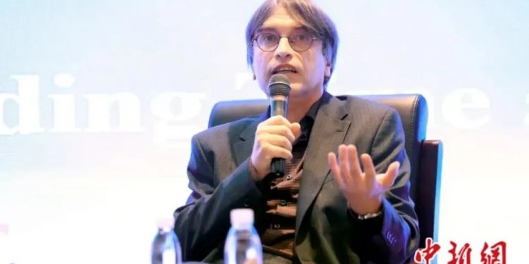 汉学家 | 北马其顿汉学家冯海城:当前中国比西方还“现代”,比西方还“酷”