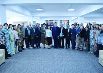 乌兹别克斯坦著名作家阿卜杜拉•卡迪里中文译著 发布仪式在塔什干举行