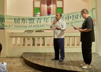 让作品真正拥有世界视野和民族灵魂