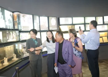 共同推动世界文学走向更加美好和开阔的未来