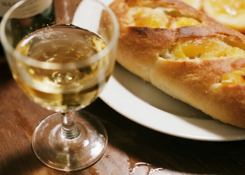 诗歌欣赏——丽莎·赫列什（俄罗斯）：组诗《形式主义者》之二