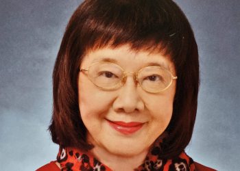 短篇小说欣赏——尤今（新加坡）：《燃烧的狮子》